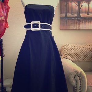 White House and black market strapless vintage